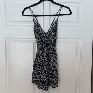 Floral Black and White Women's romper xs NWT